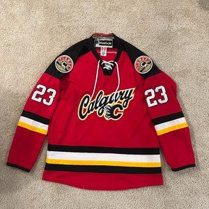 Calgary Flames Alternate 2013 Sean Monahan Reebok Hockey Jersey Size L 52 RED